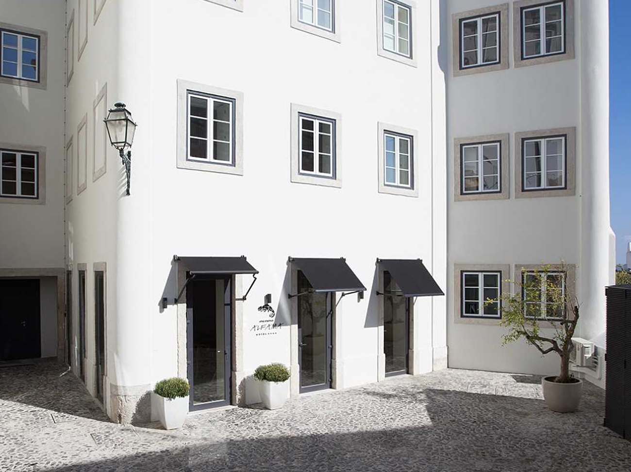 mmemmo alfama hotel lisbon